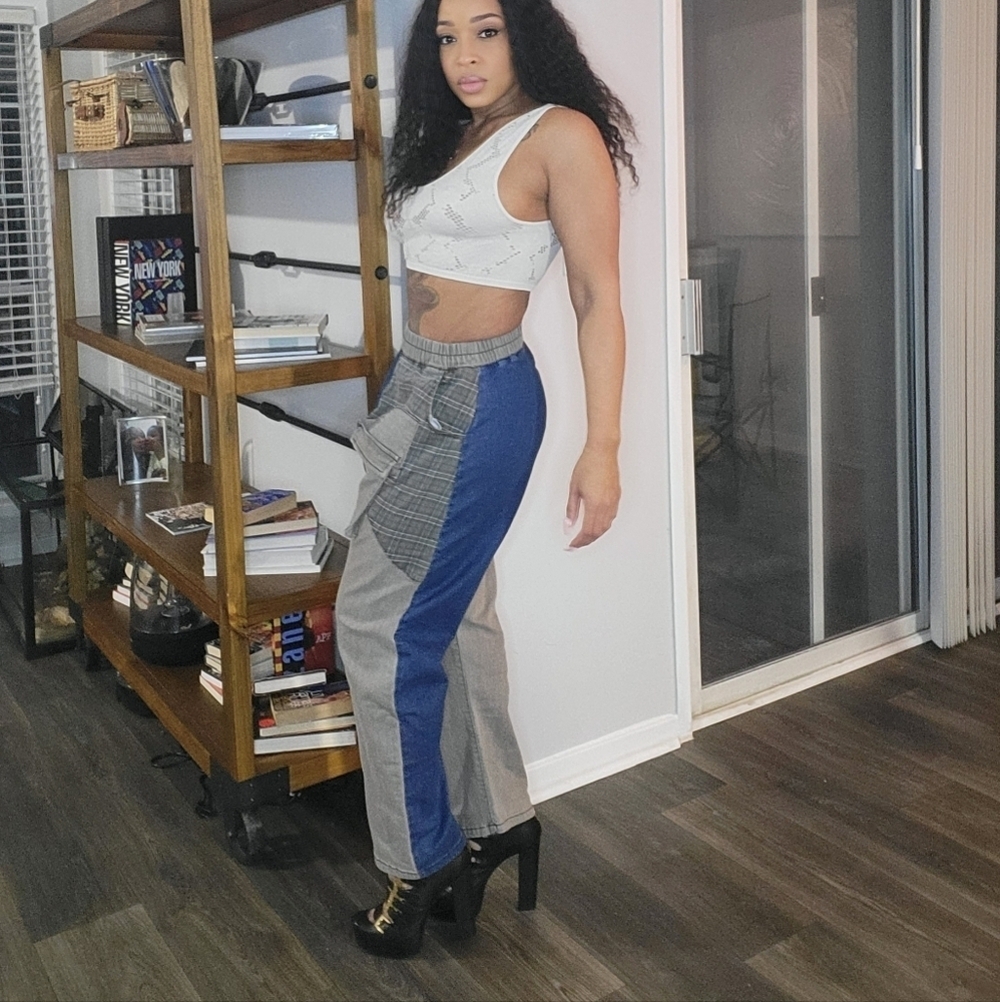 NWT Jeans - Picture 4 of 5